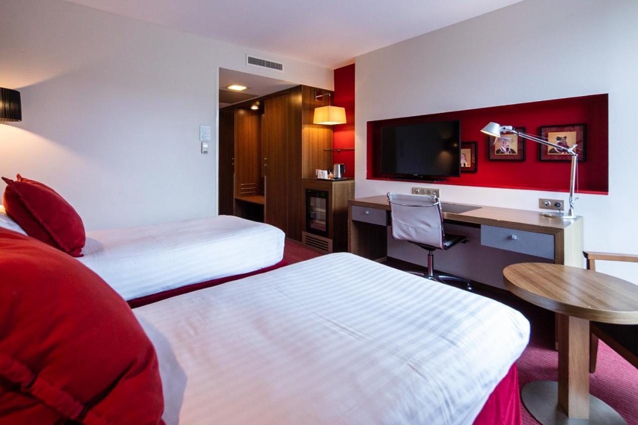 Radisson Blu Hotel, מונפלייה מראה חיצוני תמונה