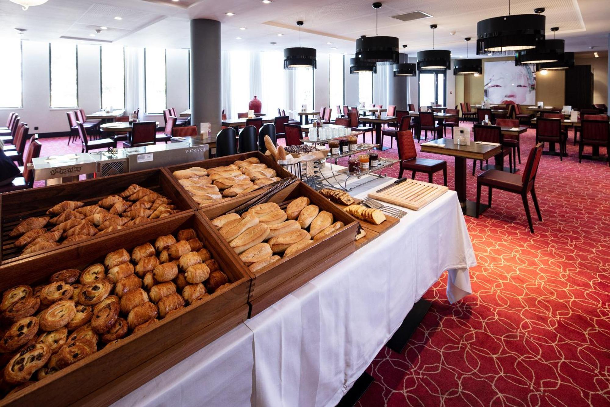 Radisson Blu Hotel, מונפלייה מראה חיצוני תמונה